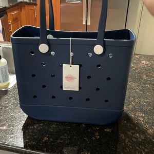 Fake Amazon Bogge Bag
